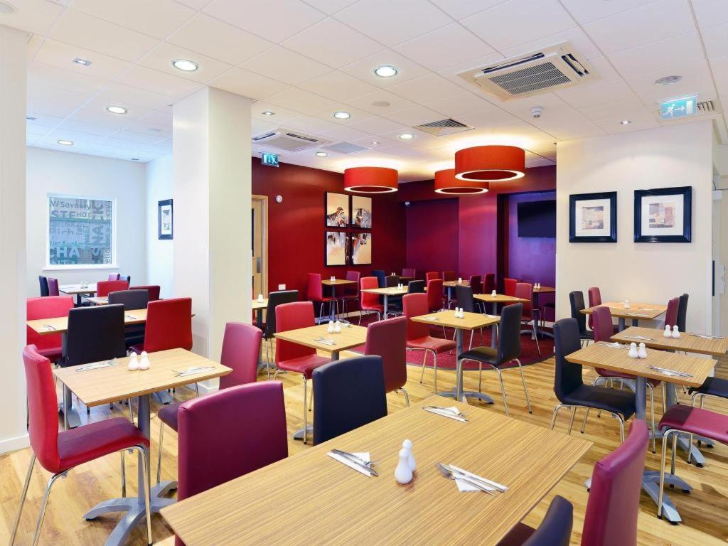 Travelodge Glasgow Queen Street Exterior foto